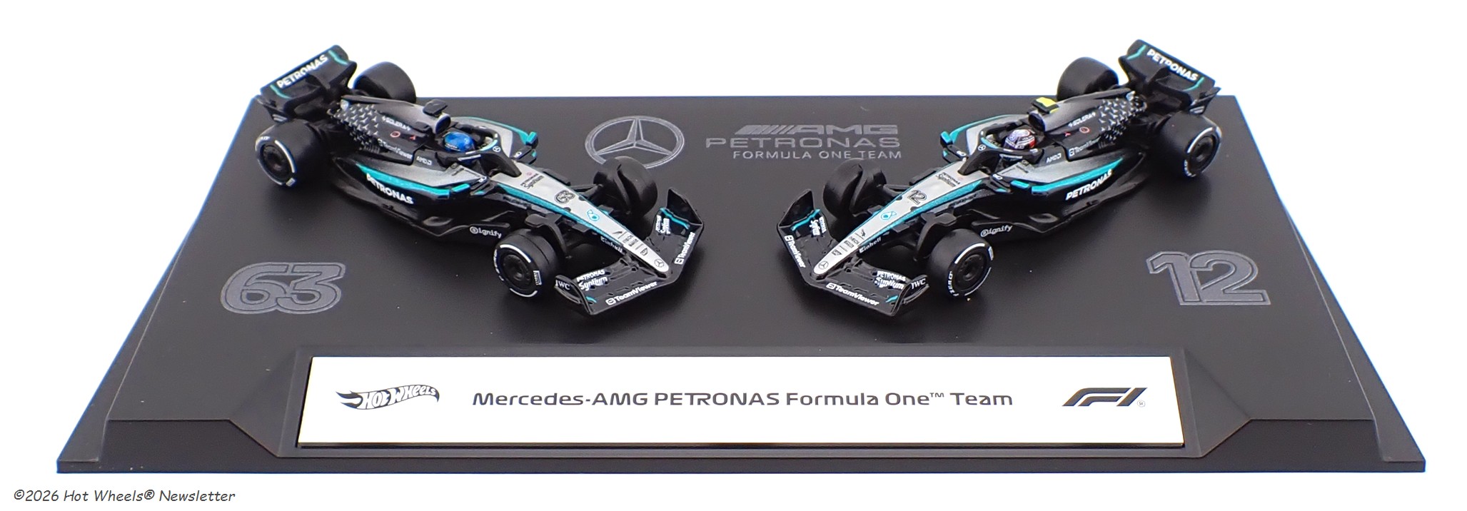 2026 - 2025 Mercedes AMG PETRONAS Formula One Team - Display