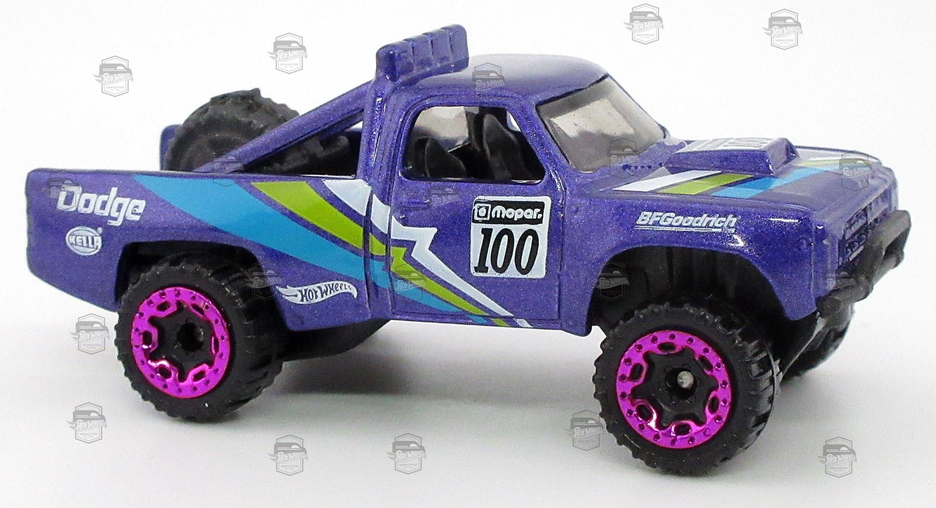 Ramblin Wrecker – 19 LA-Convention PKG 1200pxOTD – ORANGE TRACK DIECAST Ramblin Wrecker – 19 LA-Convention PKG 1200pxOTD – ORANGE TRACK DIECAST