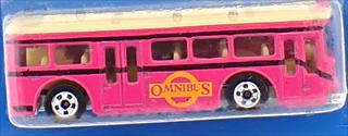 Pink - Leo, Omnibus